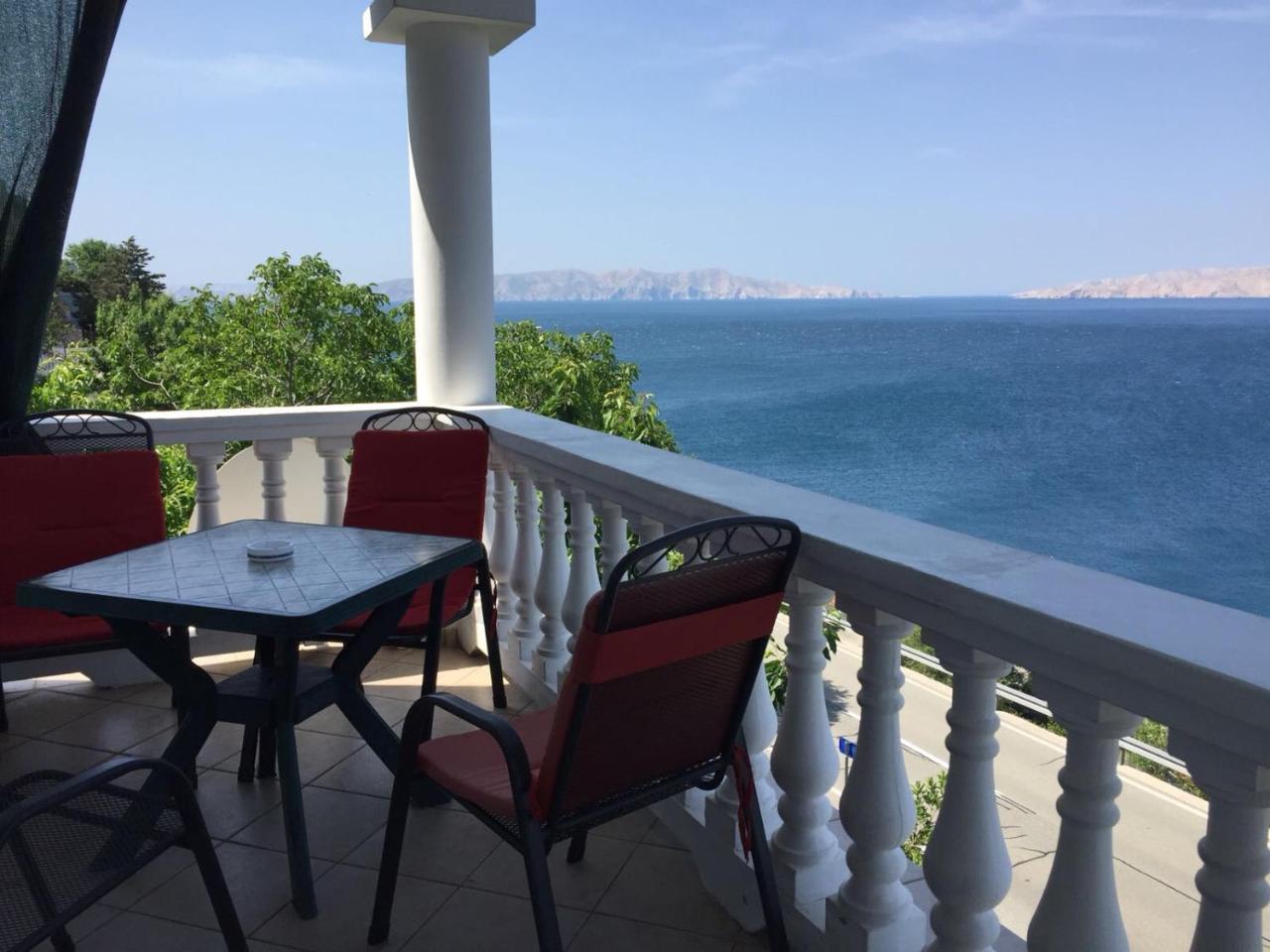 Apartment Ana Сень Экстерьер фото